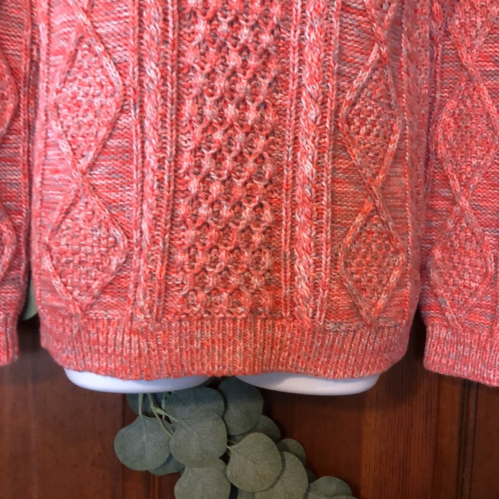 Gap Cable Knit Sweater - Picture 2 of 11